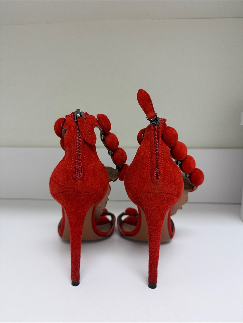 Alaia - Picture 4 of 4